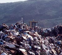 Nonostante la raccolta differenziata in Italia ancora il 49% dei rifiuti finisce in discarica