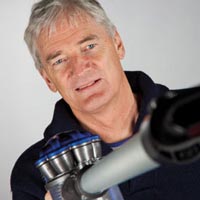 James Dyson vuole ripulire i fiumi con la stessa tecnologia che ha reso famosi i suoi aspirapolvere