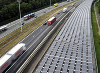 Lungo la tratta ferroviaria Parigi-Amsterdam il primo tunnel fotovoltaico del mondo