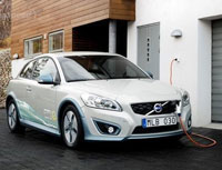 La versione elettrica della Volvo C30 sarà lanciata entro la fine del 2012