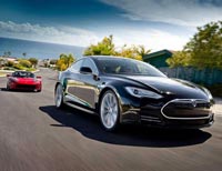 Auto elettriche: Tesla pronta a lanciare il suo modello S entro l'estate