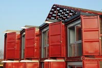 Nuova vita per i container che diventano ultramoderne case dotate di tutti i comfort