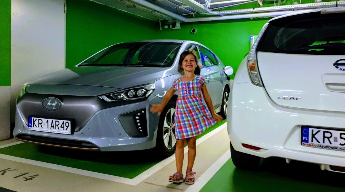 Energia pulita per auto elettriche: la rivoluzione delle colonnine in Polonia