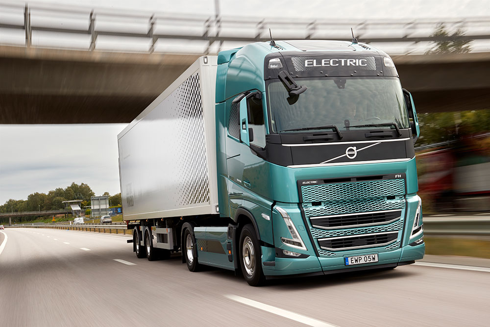 Un miliardo di euro per ricaricare i camion elettrici sulle autostrade tedesche