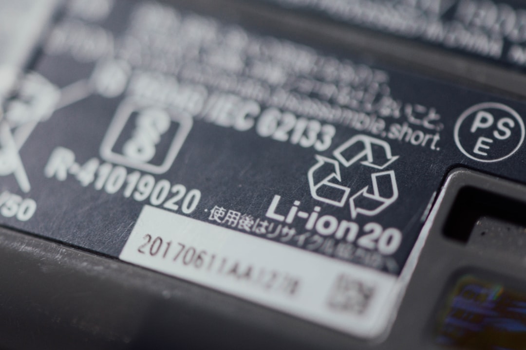Batterie al litio, scoperta una delle cause del calo delle prestazioni
