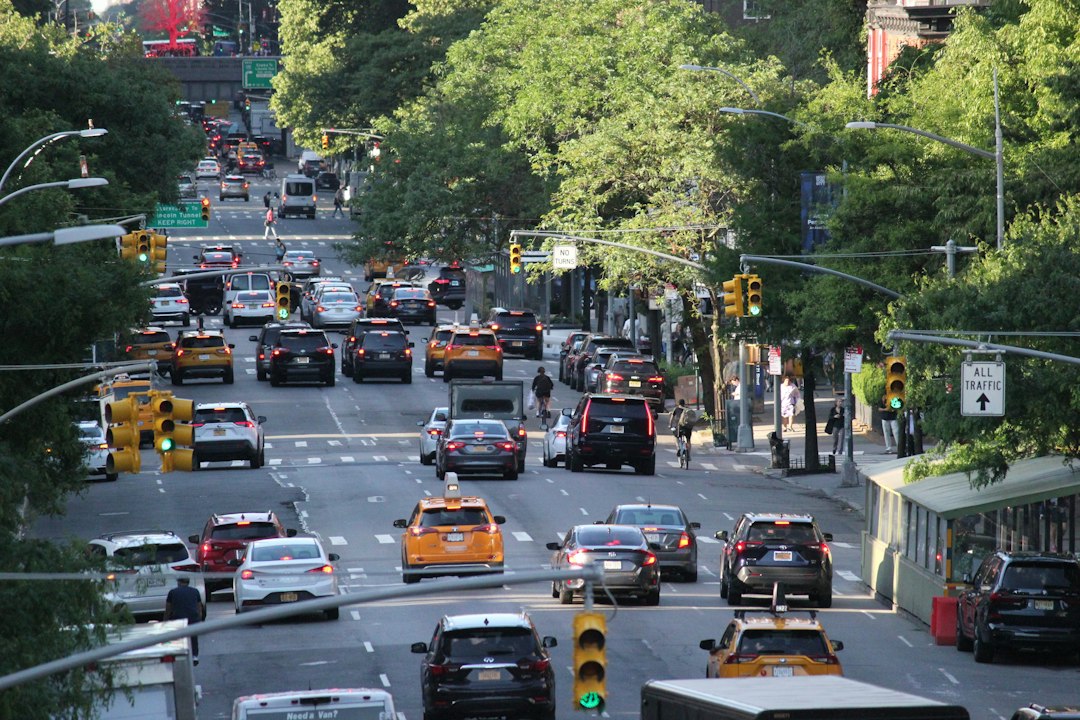 New York, 331 telecamere usate dall’IA per stimare le emissioni dei veicoli