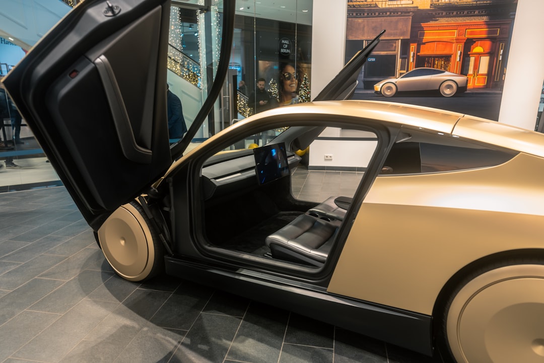 Tesla espande il servizio robotaxi autonomo a tutta l'area di Austin