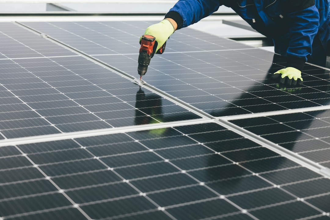 Energia pulita negli USA, persi 36.949 posti nel 2025: primo calo dalla pandemia