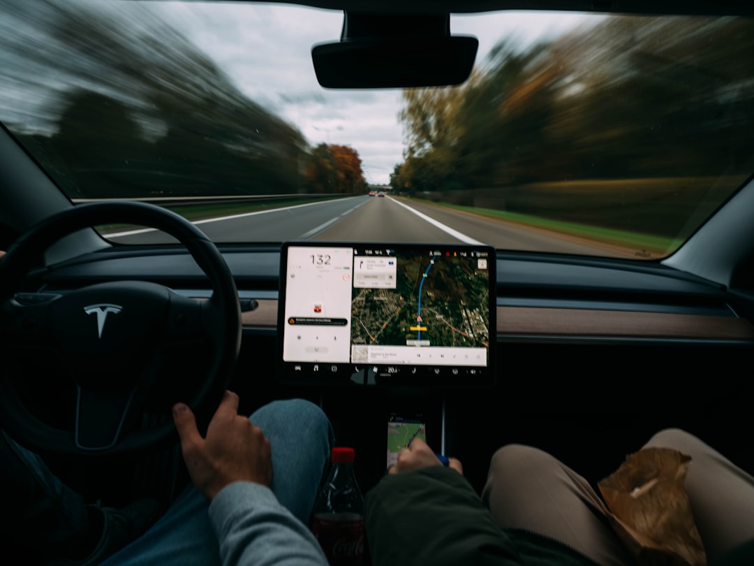L'imbarazzante record (negativo) di Tesla: quattro morti in un mese con i sistemi di guida assistita attivi