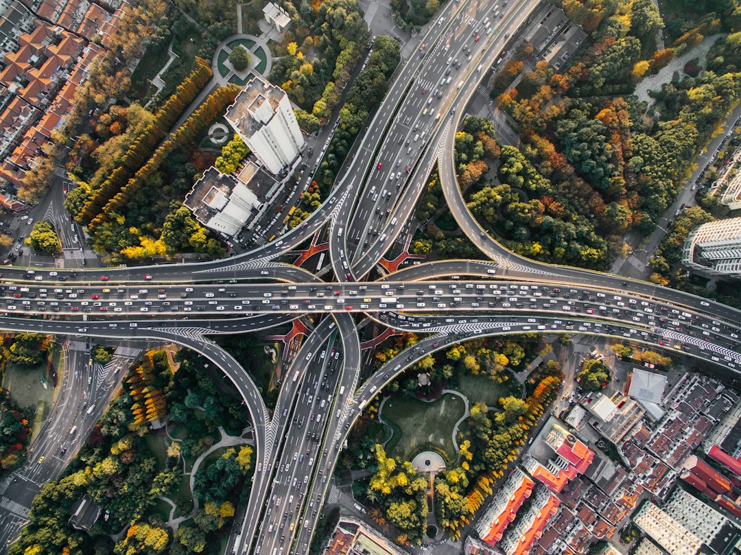 Mobilità urbana e IA, al via PLANET: test a Las Rozas e Wiesbaden